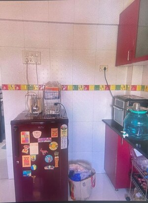 Furnished Amenities in 3 BHK Apartment at China Link Apartment, Malad West – for Rent