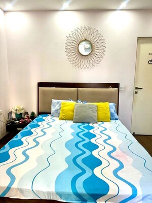 Bedroom in 1 BHK Builder Floor at Sector 21 – for Rent