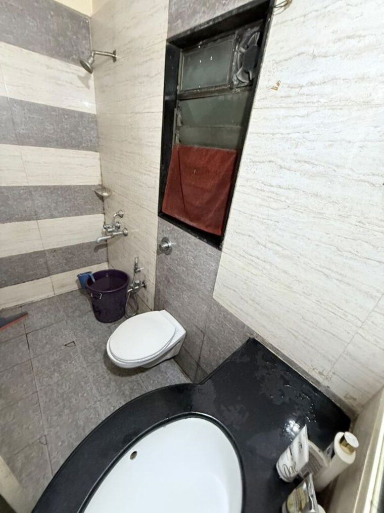 Bathroom, bhumiraj-hermitage 4 Bedroom 1700 Sq.Ft. Apartment In Sanpada Navi Mumbai 10698854