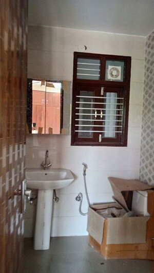 Bathroom in 3 BHK Builder Floor at Sector 52 – for Rent