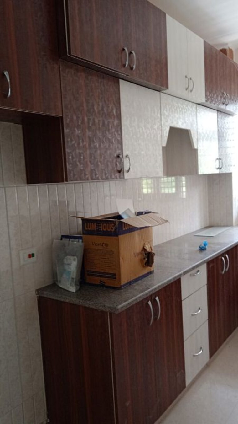 Kitchen, sector 52 3 Bedroom 1600 Sq.Ft. Builder Floor In Sector 52 Gurgaon 10698903