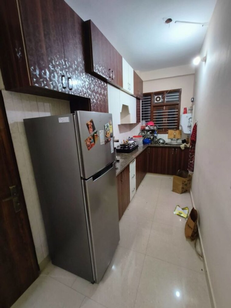 Kitchen, sector 52 3 Bedroom 1600 Sq.Ft. Builder Floor In Sector 52 Gurgaon 10698903
