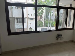 Balcony in 5 BHK Independent House at Golf Links – for Rent