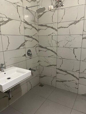 Bathroom in 5 BHK Independent House at Golf Links – for Rent