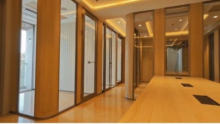 Team Area, greater kailash ii Commercial Office Space 1200 Sq.Ft. In Greater Kailash ii Delhi 10698892