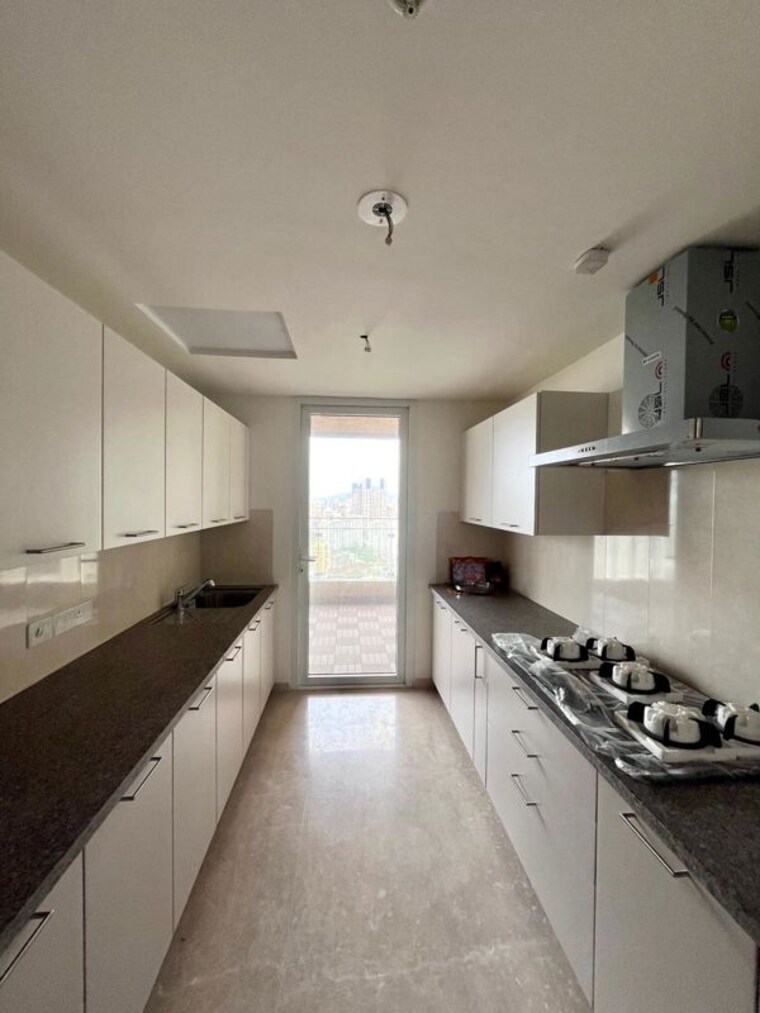Kitchen, lokhandwala-minerva-mahalaxmi 3 Bedroom 1650 Sq.Ft. Apartment In Mahalaxmi Mumbai 10698919