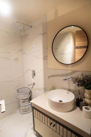 Bathroom in 1 BHK Builder Floor at Sector 22 – for Rent