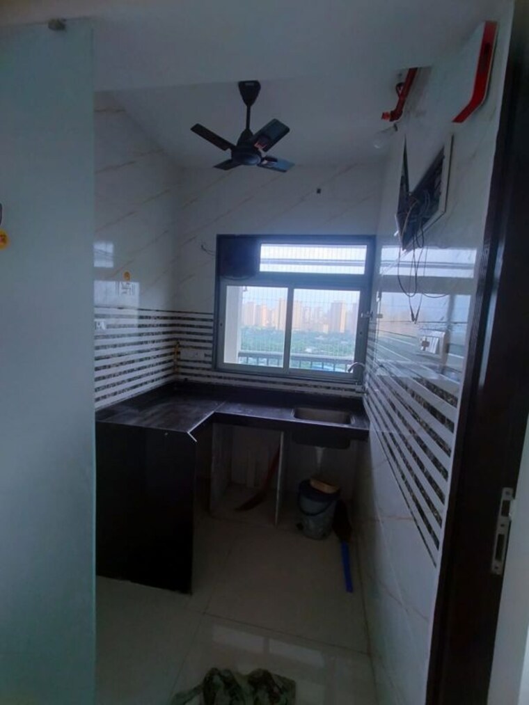 Bathroom, ace-aviana 1 Bedroom 500 Sq.Ft. Apartment In Kasarvadavali Thane 10698923