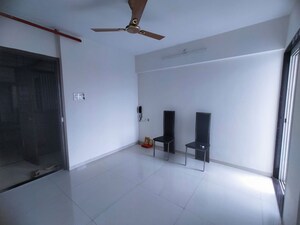 Room in 1 BHK Apartment at Ace Aviana, Kasarvadavali – for Rent