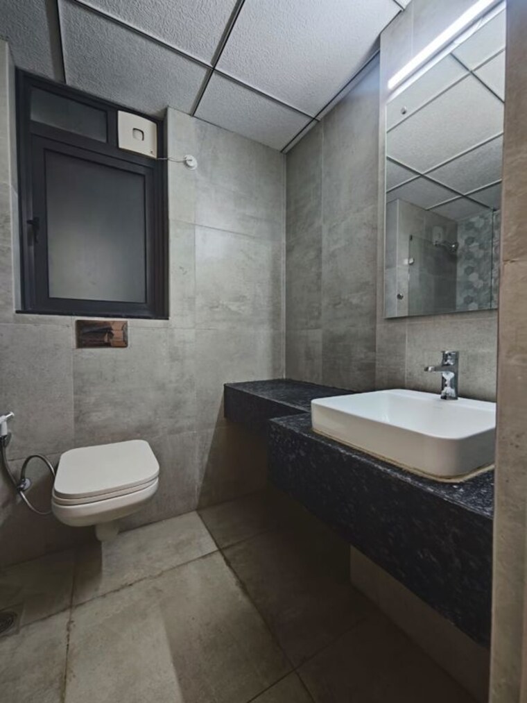 Bathroom, birla-navya 3 Bedroom 2083 Sq.Ft. Apartment In Sector 63a Gurgaon 10698930