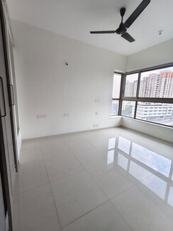 2 BHK Apartment For Rent in Kalpataru Paramount A