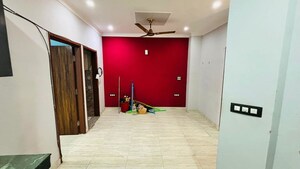  2 BHK Builder Floor at Sector 52 – for Rent