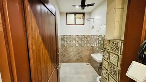 Bathroom in 2 BHK Builder Floor at Sector 52 – for Rent