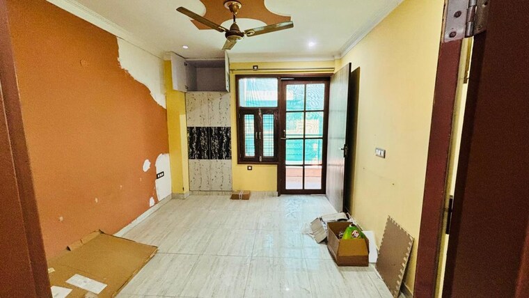 Room, sector 52 2 Bedroom 1200 Sq.Ft. Builder Floor In Sector 52 Gurgaon 10698963