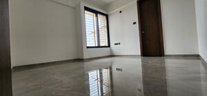 Room in 3 BHK Apartment at Unique Legacy, Keshav Nagar – for Sale