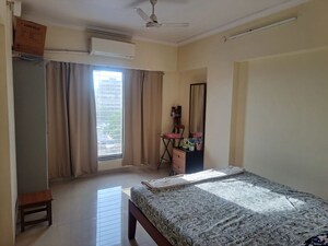 Bedroom in 1 BHK Apartment at Jumbo Darshan, Andheri East – for Rent