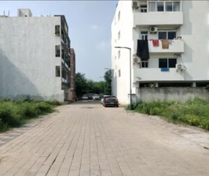 3 BHK Builder Floor For Sale in Puri Kohinoor, Sector 89