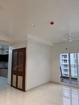 Room in 3 BHK Apartment at My Home Sayuk, Tellapur – for Rent