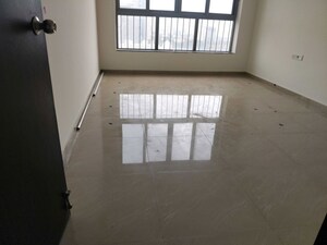Room in 3.5 BHK Apartment at Amanora Future Towers, Hadapsar – for Sale
