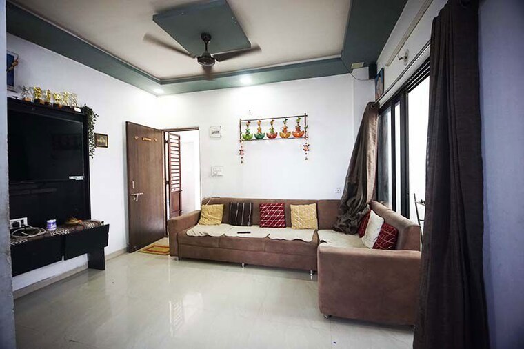 Living Room, gota 2 Bedroom 692 Sq.Ft. Apartment In Gota Ahmedabad 10699087