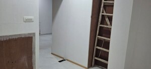 Room in  Office Space at Navyug Niwas, Grant Road – for Rent