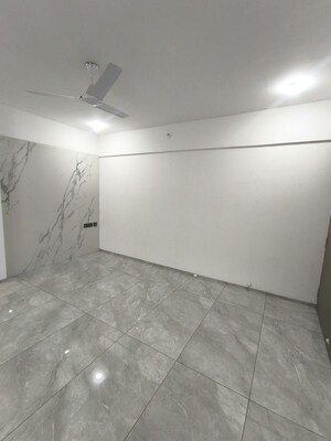2 BHK Apartment For Rent in Dhanori