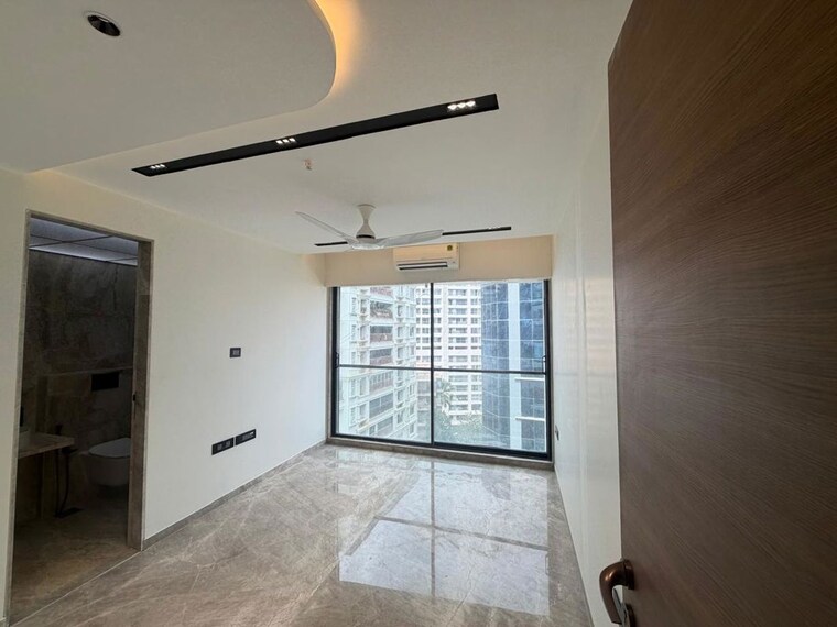 Other, juhu 3 Bedroom 1240 Sq.Ft. Apartment In Juhu Mumbai 10699100