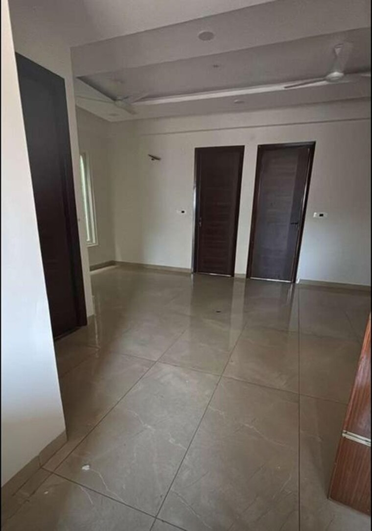 Room, ramgarh bhudda 3 Bedroom 1500 Sq.Ft. Apartment In Ramgarh Bhudda Zirakpur 10699122