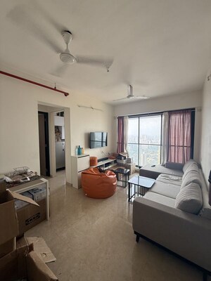 Team Area in 2 BHK Apartment at Dosti Eastern Bay, Wadala – for Rent