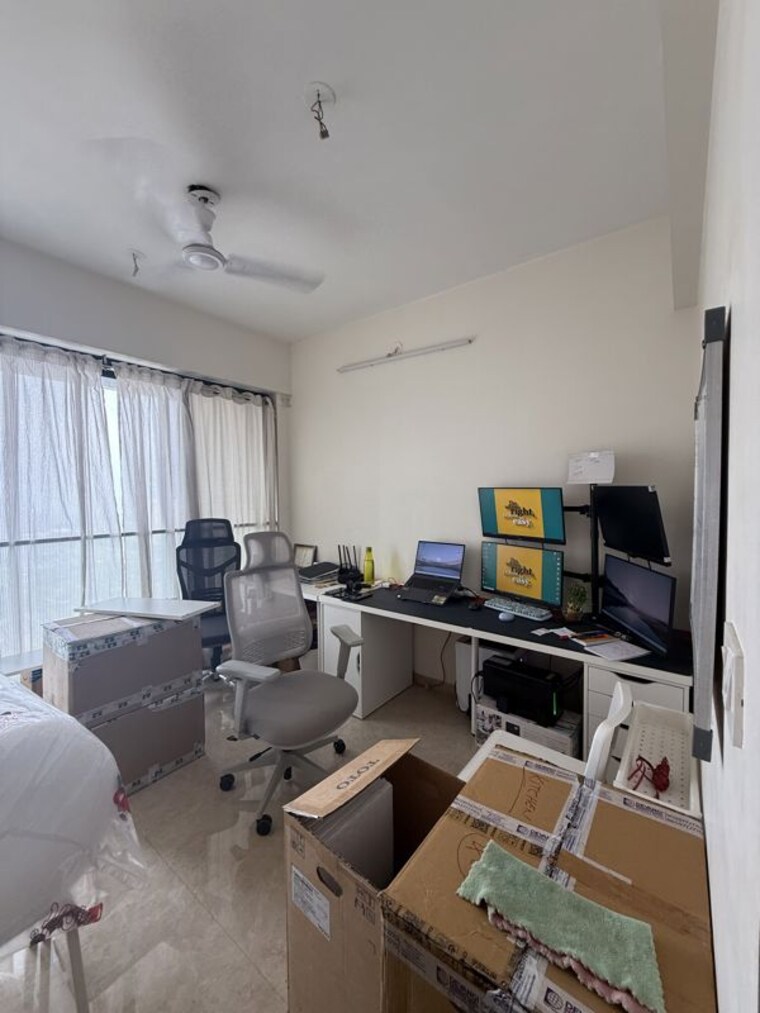 Team Area, dosti-eastern-bay 2 Bedroom 785 Sq.Ft. Apartment In Wadala Mumbai 10699055