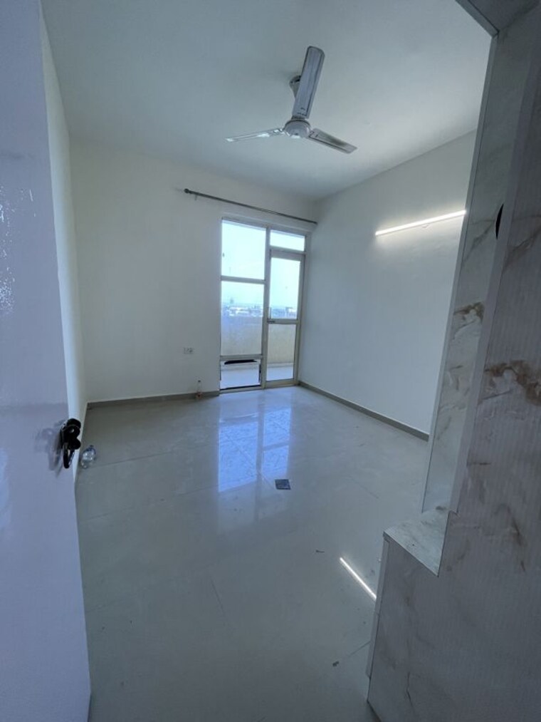 undefined, pyramid-square-67a 2 Bedroom 710 Sq.Ft. Apartment In Sector 67 Gurgaon 10699112