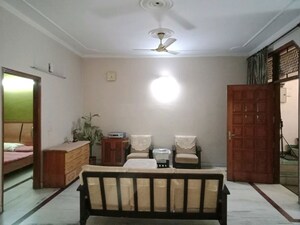 2 BHK Builder Floor For Rent in Sector 26