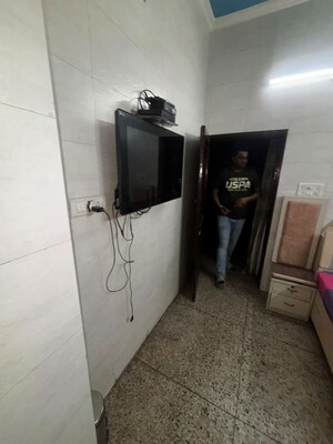 Furnished Amenities in 2 BHK Independent House at Sector 22 – for Rent