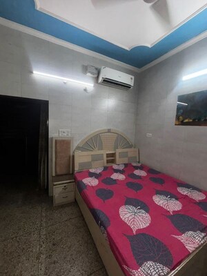 Bedroom in 2 BHK Independent House at Sector 22 – for Rent