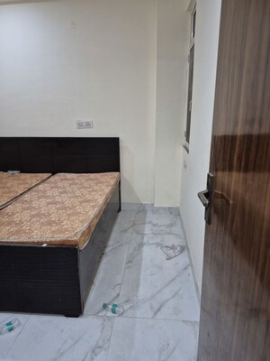 Room in 3.5 BHK Builder Floor at Mayur Vihar – for Sale