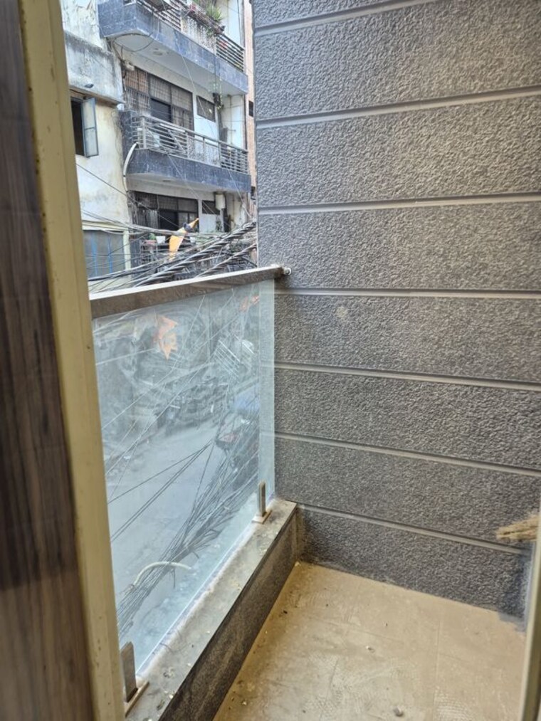 Balcony, mayur vihar 3.5 Bedroom 950 Sq.Ft. Builder Floor In Mayur Vihar Delhi 10699134