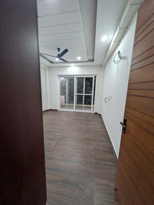 Bedroom in 3 BHK Apartment at Emaar MGF Emerald Hills, Sector 65 – for Rent