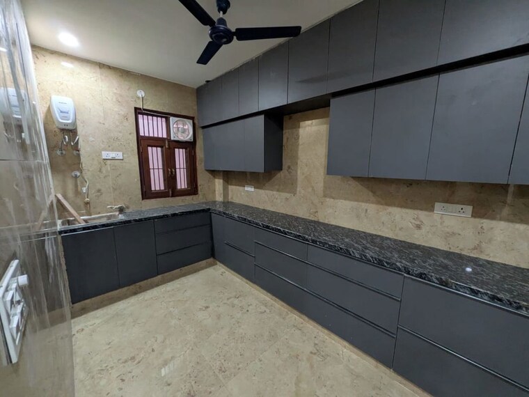 Kitchen, emaar-mgf-emerald-hills 3 Bedroom 1380 Sq.Ft. Apartment In Sector 65 Gurgaon 10699185