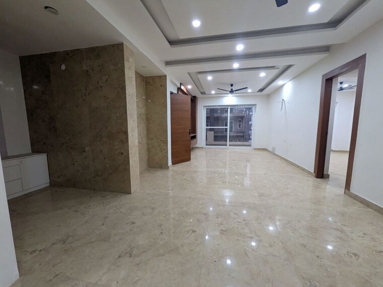 Living Room, emaar-mgf-emerald-hills 3 Bedroom 1380 Sq.Ft. Apartment In Sector 65 Gurgaon 10699185