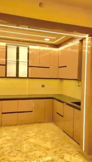 Furnished Amenities in 5 BHK Independent House at Vishesh Khand, Gomti Nagar – for Sale