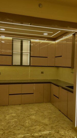 Kitchen in 5 BHK Independent House at Vishesh Khand, Gomti Nagar – for Sale
