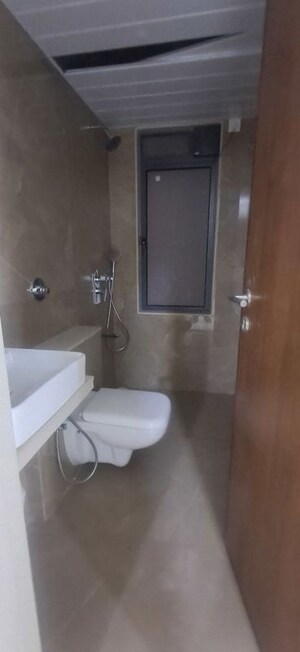 Furnished Amenities in 2 BHK Apartment at Malad West – for Rent