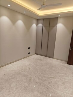4 BHK +Builder Floor For Rent in Sector 48
