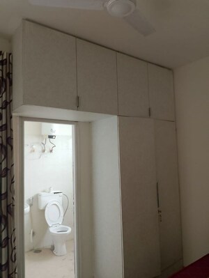 Room in 2 BHK Apartment at Shree Vardhman Mantra, Sector 67 – for Rent
