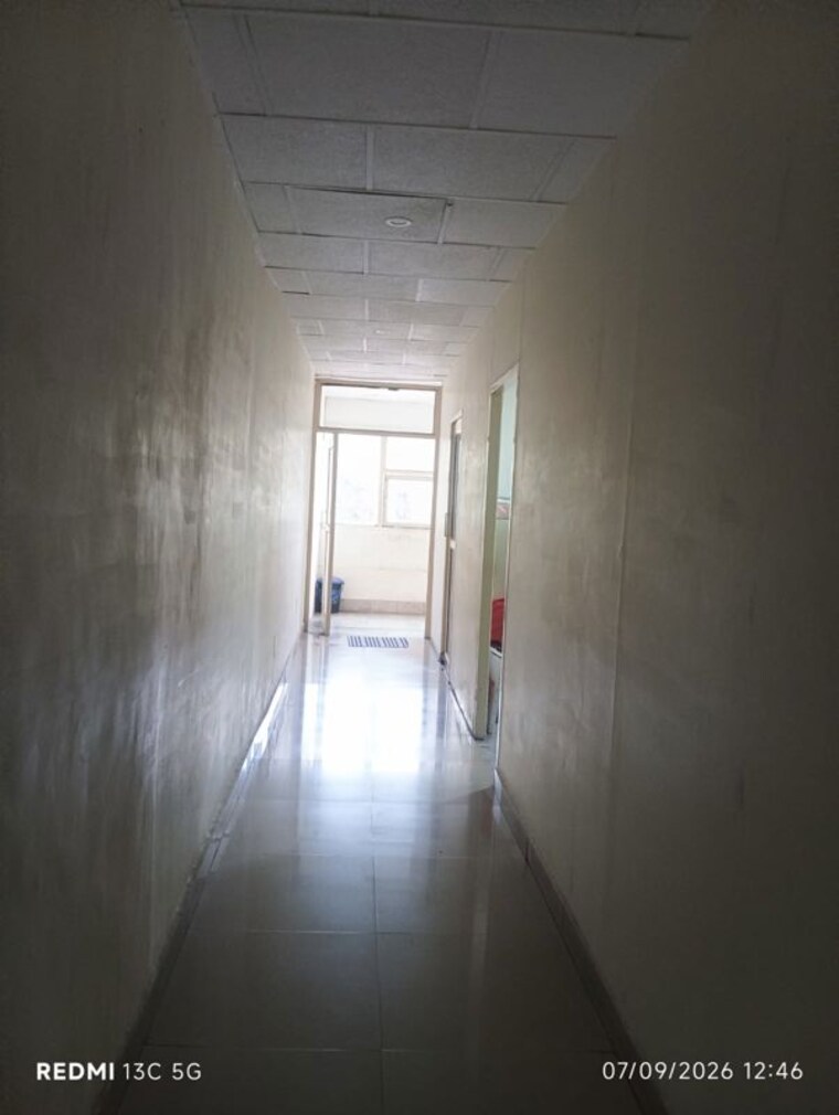 undefined, dharmashala Commercial Office Space 2000 Sq.Ft. In Dharmashala Meerut 10699232