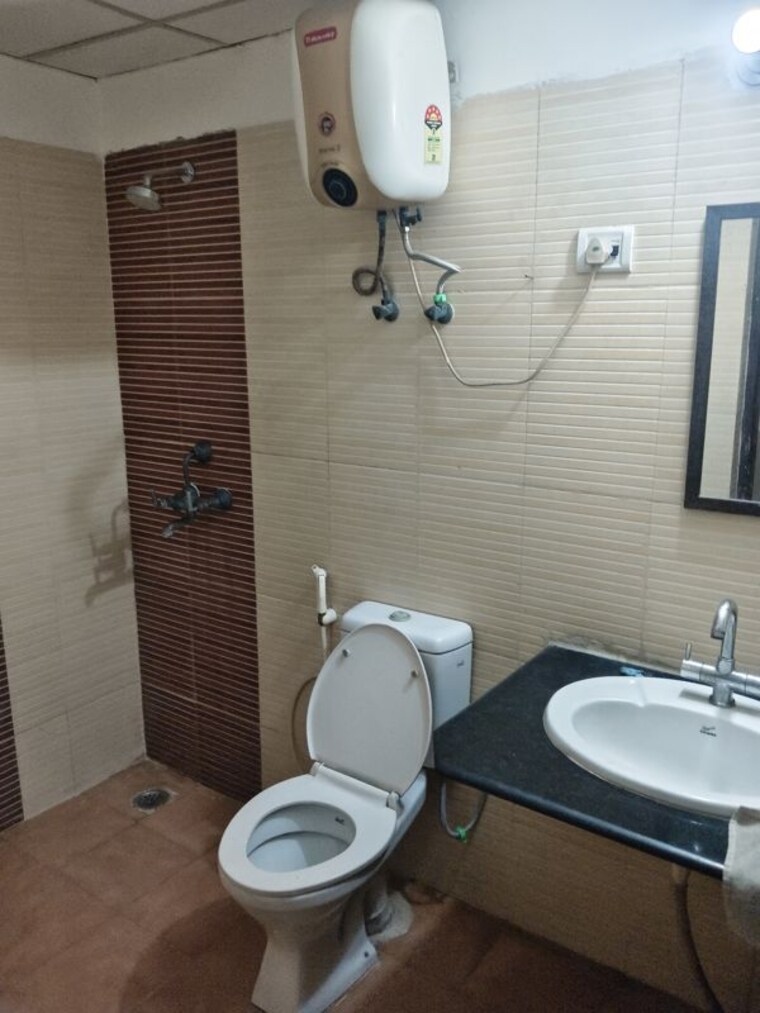 Bathroom, gardenia-grace 2 Bedroom 1150 Sq.Ft. Apartment In Sector 61 Noida 10699245
