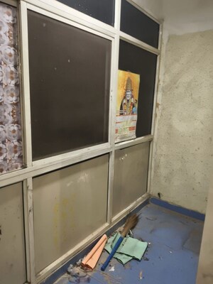 Furnished Amenities in 2 BHK Apartment at Gardenia Grace, Sector 61 – for Rent