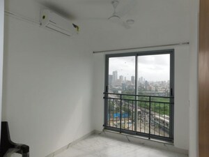 Room in 2 BHK Apartment at Dynamix Avanya, Dahisar East – for Rent