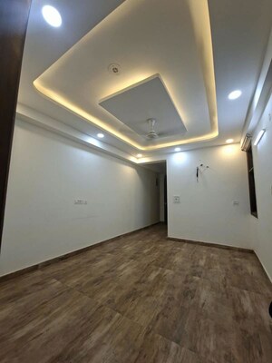 2 BHK Builder Floor For Rent in Chattarpur