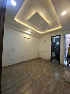 Room in 2 BHK Builder Floor at Chattarpur – for Rent